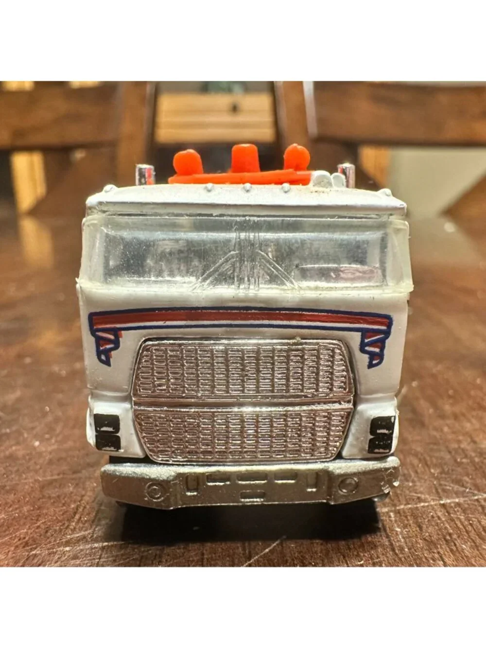 Hot Wheels Die Cast 1981 Steve's Tow Truck White